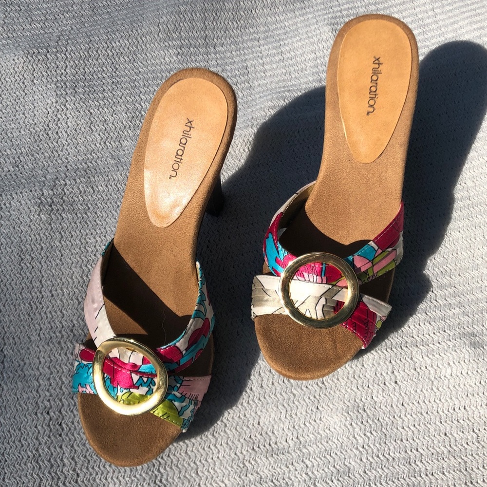 2000s style heeled sandals